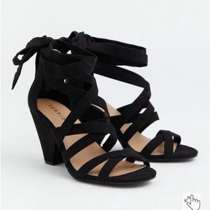 Torrid cone heel strappy sandals EUC